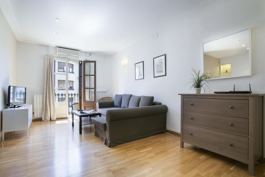 Апартаменти Bbarcelona Corsega Flats Екстер'єр фото